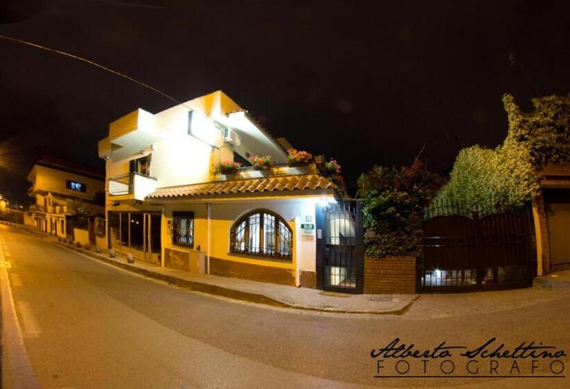 Отель B&b Elena