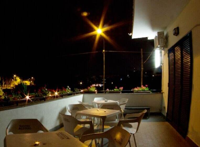 Отель B&b Elena