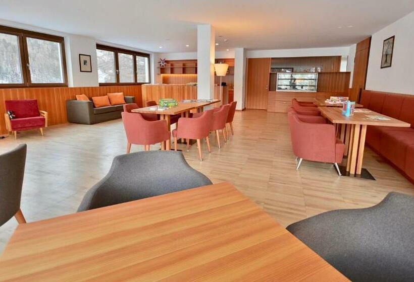 Bed & Breakfast Hotel Nives