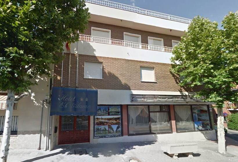 酒店 El Alamo