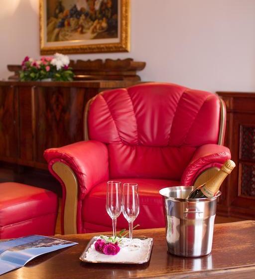 ホテル Villa Sveta Eufemija Bed And Breakfast