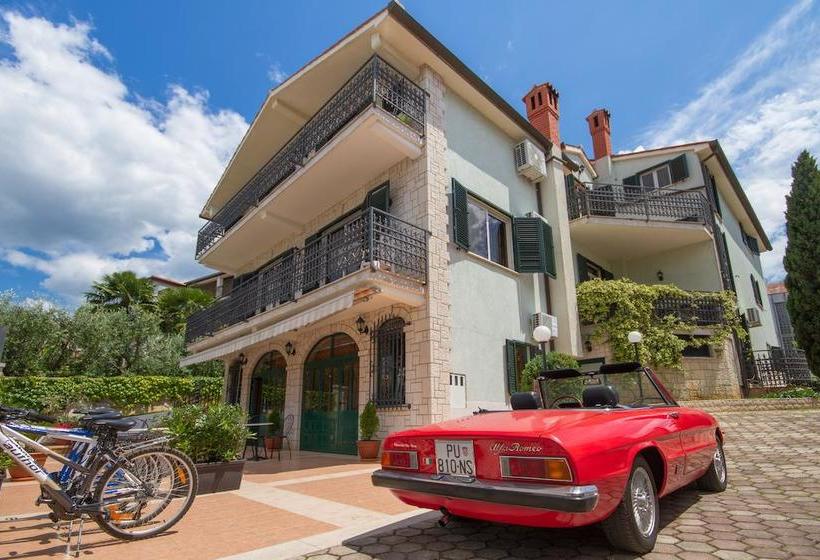 ホテル Villa Sveta Eufemija Bed And Breakfast