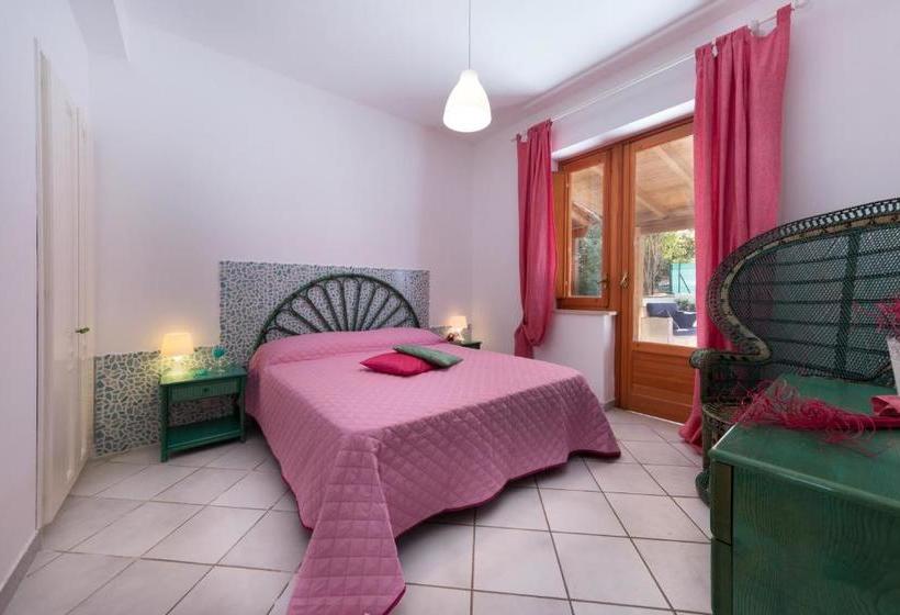 בית מלון כפרי I Tre Golfi