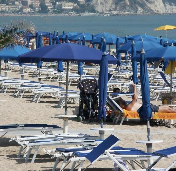 בית מלון כפרי K2