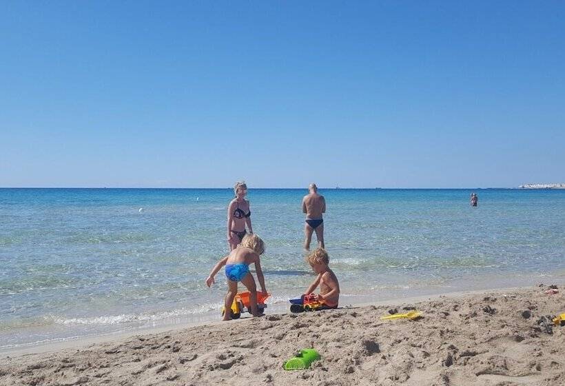 ホテル La Casa Del Turista