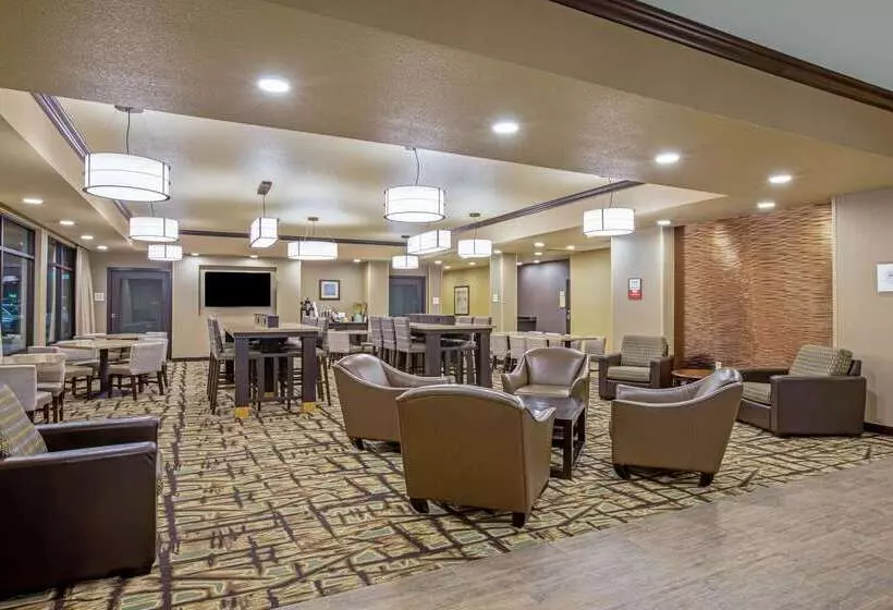 هتل La Quinta By Wyndham Gillette