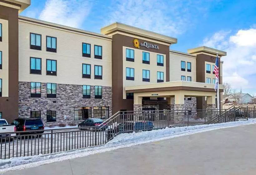 هتل La Quinta By Wyndham Gillette