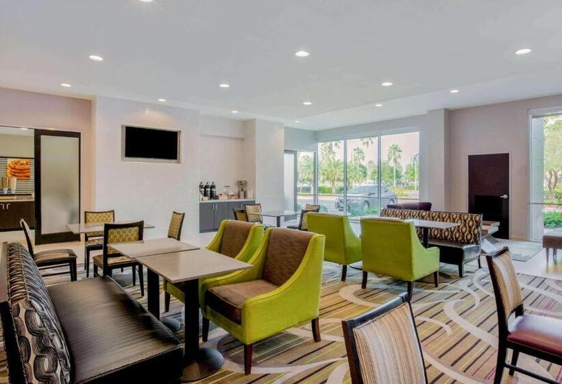 Szálloda La Quinta By Wyndham Mcallen Convention Center