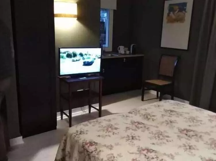 ホテル Neathon Rooms