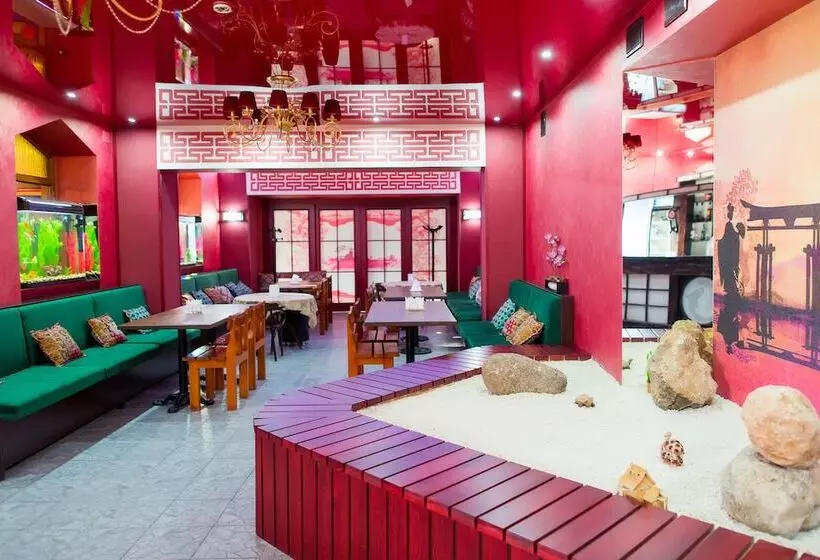 هتل Orbita Boutique