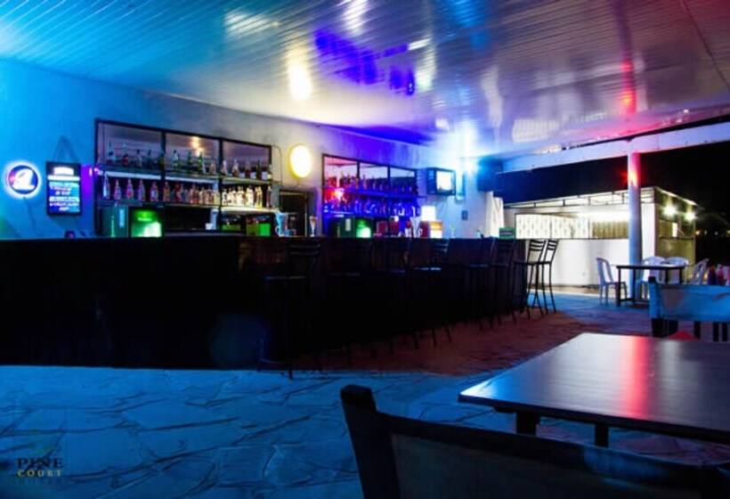 هتل Pine Court Malindi