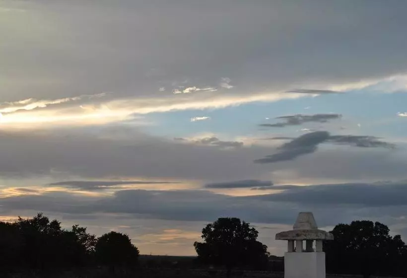 هتل Trulli Gallo Rosso