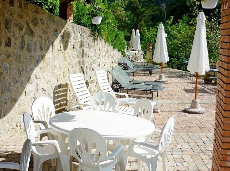 فندق Costa Morroni