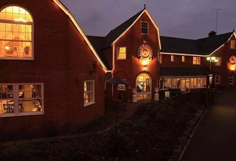 Hôtel Fox & Hounds Country