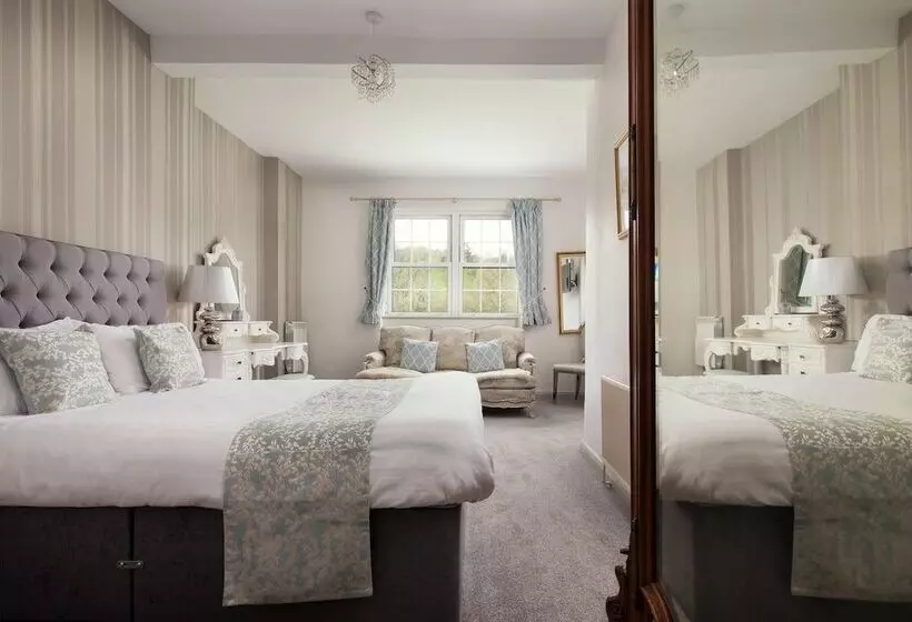 Hôtel Fox & Hounds Country