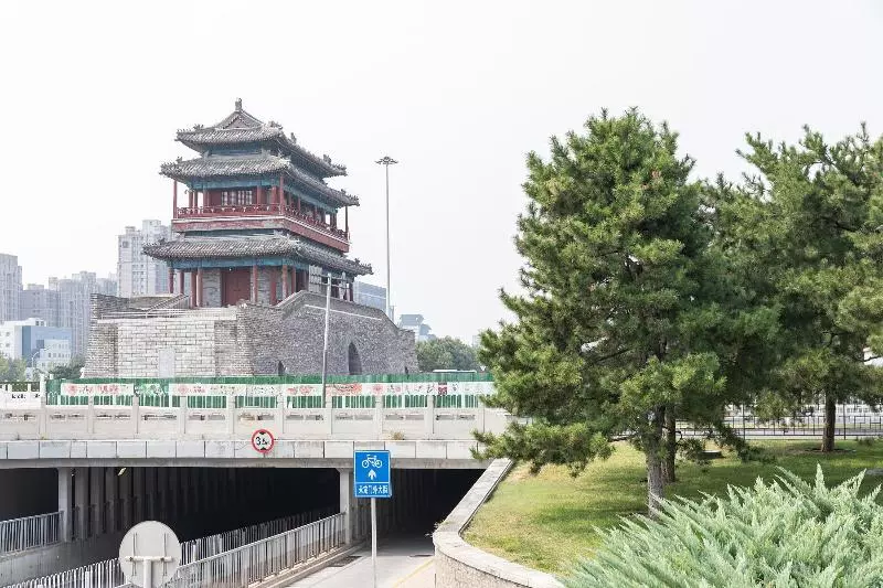 Hotelli Hanting Express Beijing The South Gate Of The Temple Of Heaven
