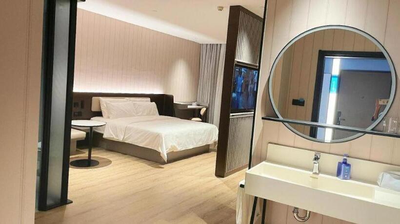 Hanting Hotel Luoyang Sports Center