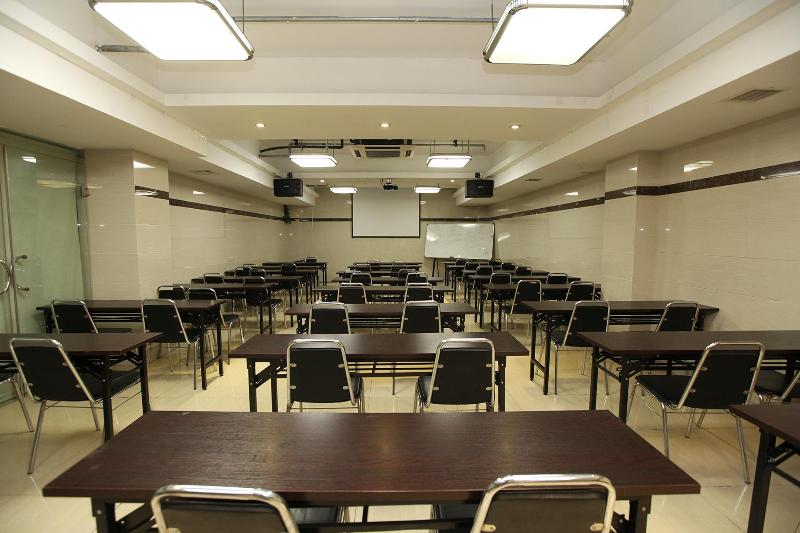 Hotel Hanting  Nanjing Xinjiekou Huaqiao Road