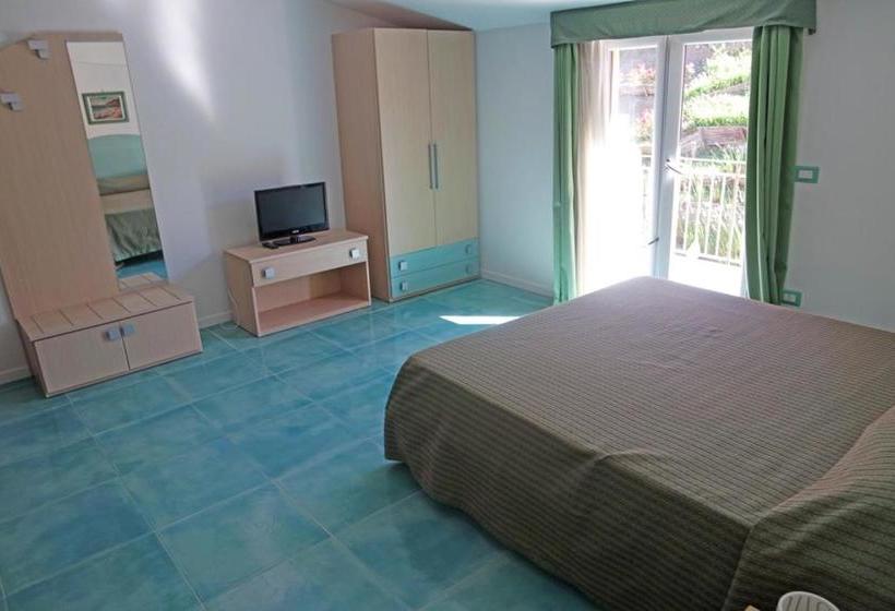 فندق Il Poggio Del Cenito