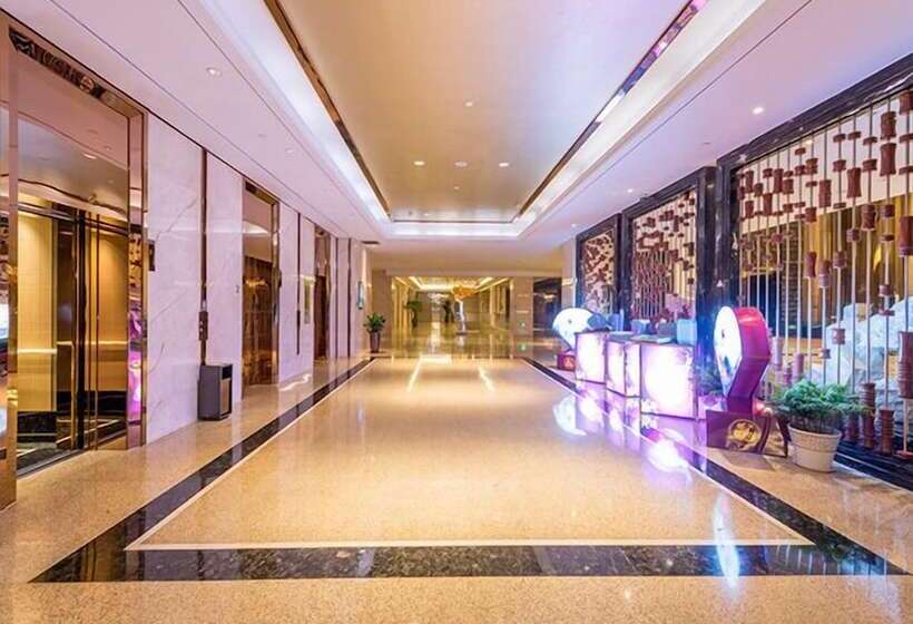 Отель Luan Suntone Plaza