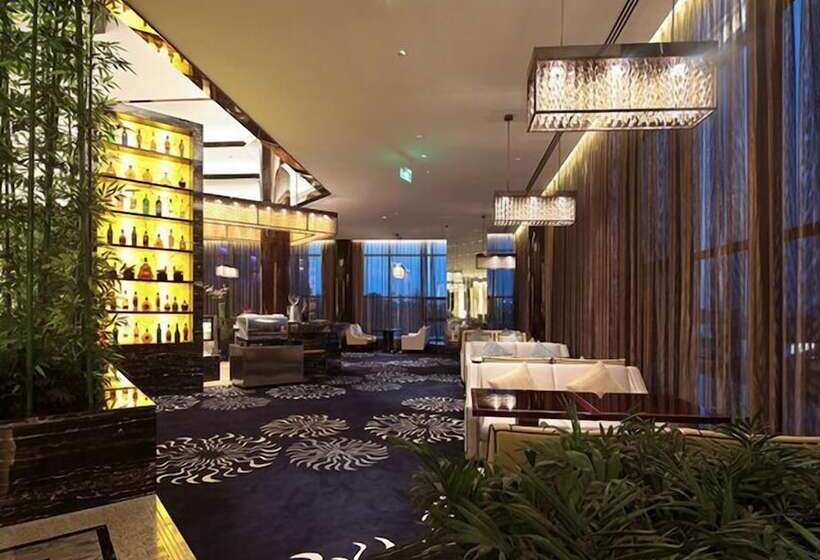 Отель Luan Suntone Plaza