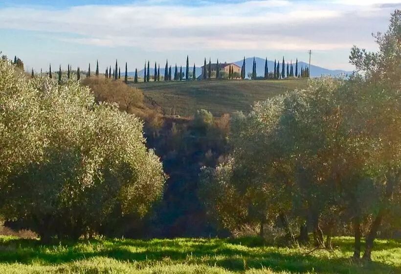 ホテル Podere Fornaci