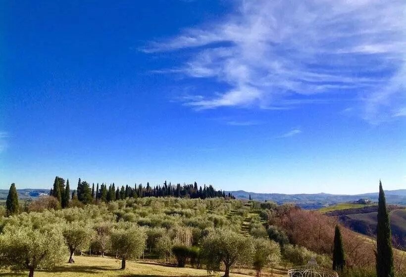 ホテル Podere Fornaci