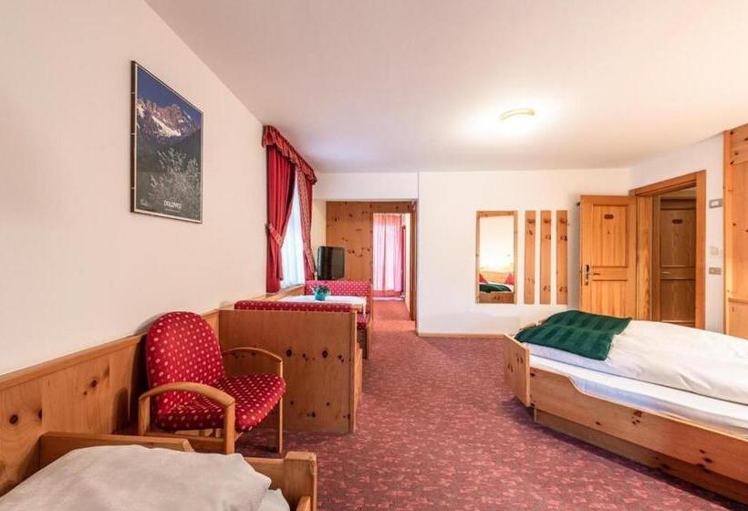 בית מלון כפרי Savoia