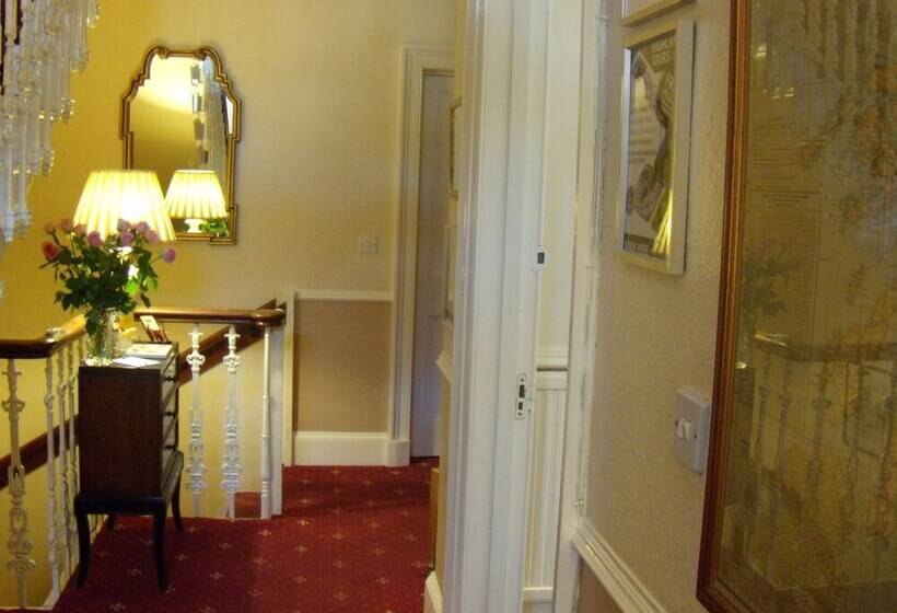 هتل Sonas Guesthouse