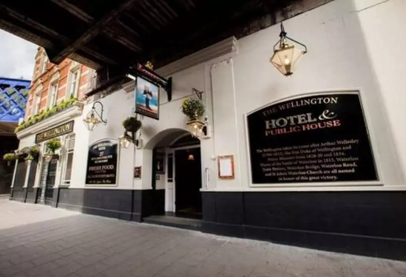 هتل The Wellington