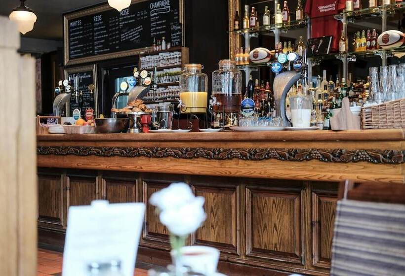 בית מלון כפרי The Wellington