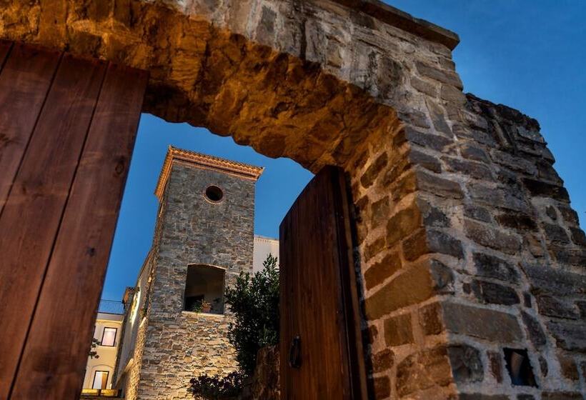 Отель Villa Venus Resort & Spa