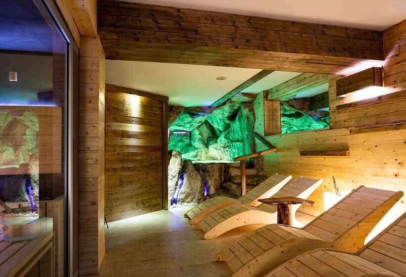 Отель Villa Venus Resort & Spa