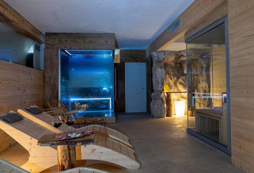 Отель Villa Venus Resort & Spa