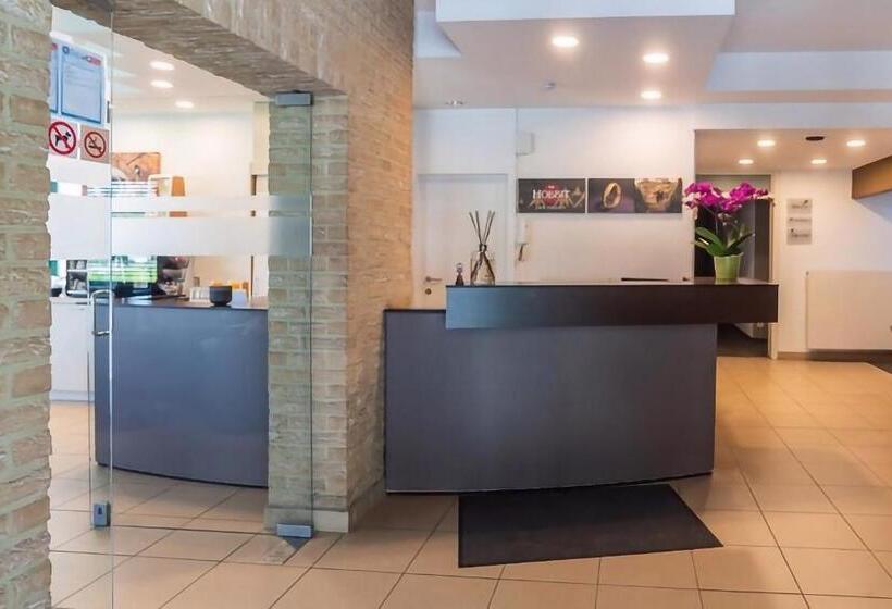 Hobbit Hotel Mechelen