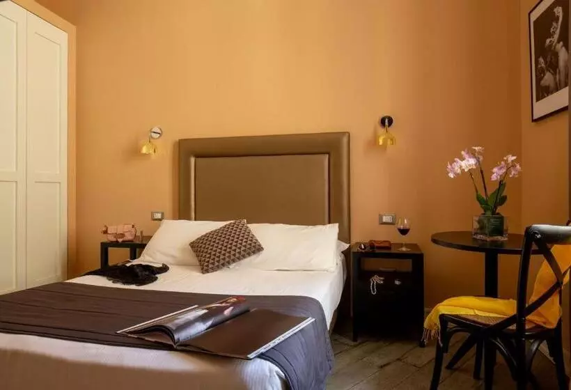 مسافرخانه My Trevi Charming & Luxury Rooms