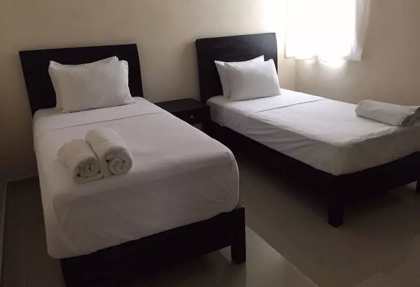 Hostel Whyz 4 You