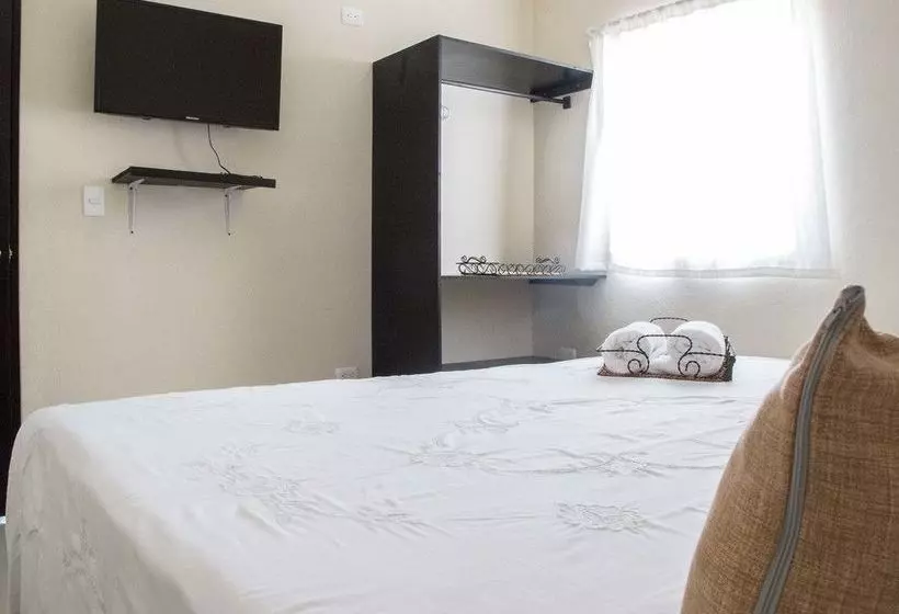 Hostel Whyz 4 You