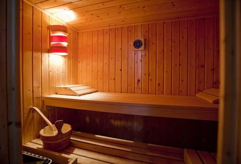 هتل B&b Luxe Suites 1 2 3
