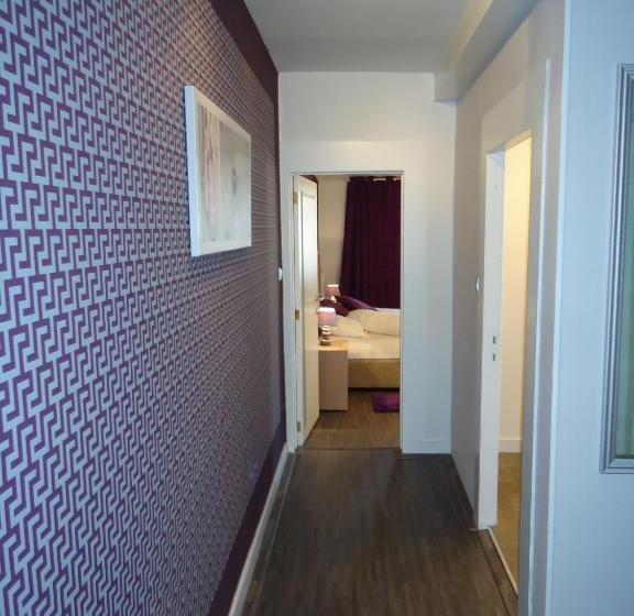 هتل B&b Luxe Suites 1 2 3