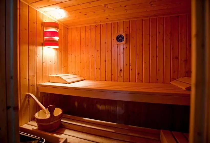 هتل B&b Luxe Suites 1 2 3