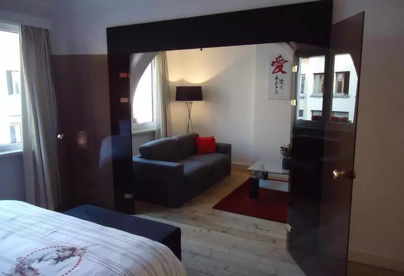 هتل B&b Luxe Suites 1 2 3