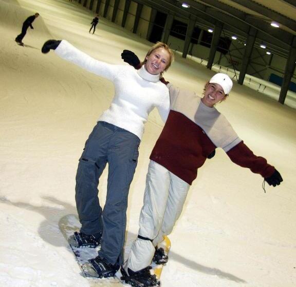 هتل De Boskar Peer