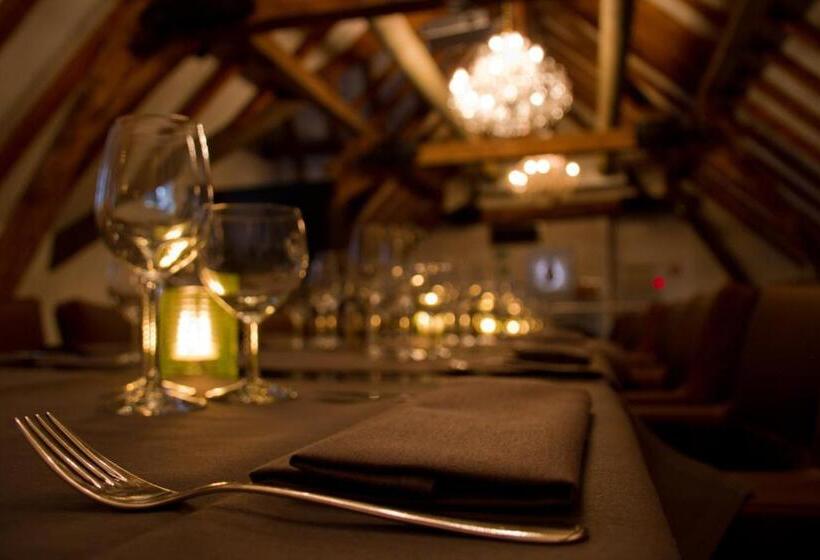 هتل De Boskar Peer