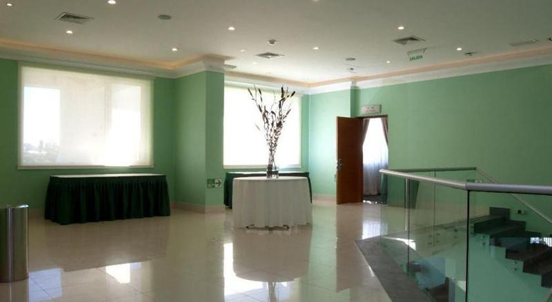 هتل Diego De Almagro Temuco