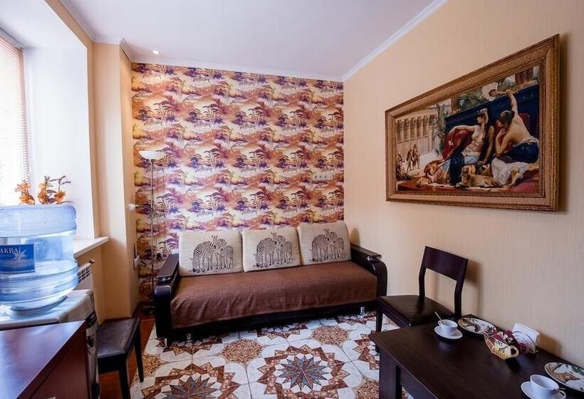 Отель Stroganoff