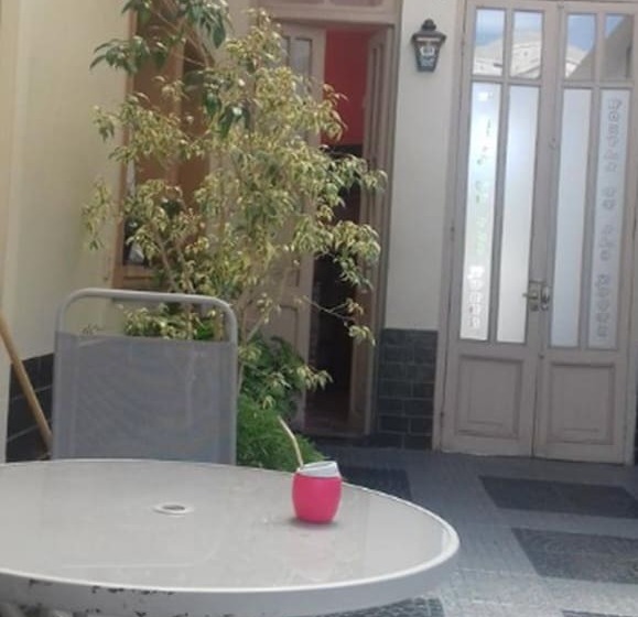 호텔 Hostal Las Nubes