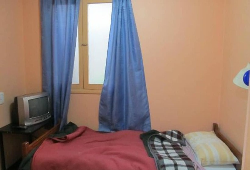 호텔 Hostal Las Nubes