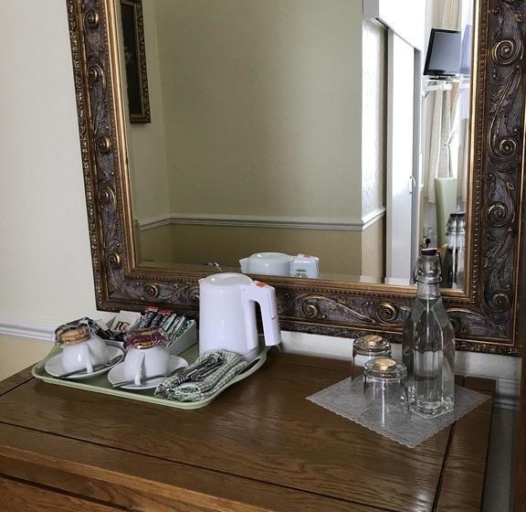 酒店 The Pendennis Guest House