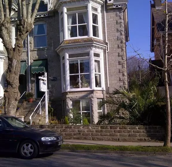 هتل The Pendennis Guest House